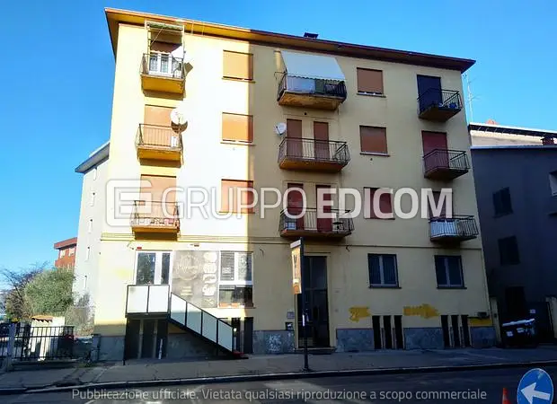 Abitazione di tipo economico in Corso Vercelli n. 66 - 1