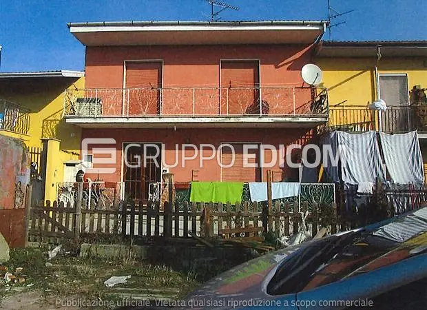 Abitazione di tipo economico in Via Luigi Cadorna, 77 - 1