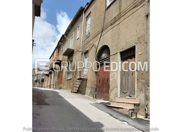 Abitazione di tipo economico in via Mons. Benedetto La Vecchia, 166 - 1