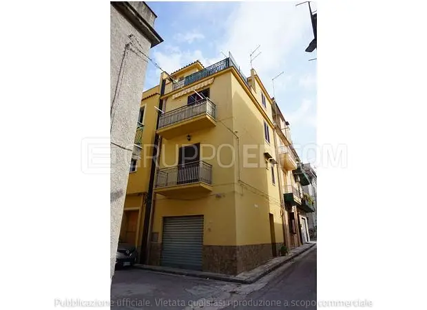 Abitazione di tipo popolare in Via Serradifalco, 50 - 1