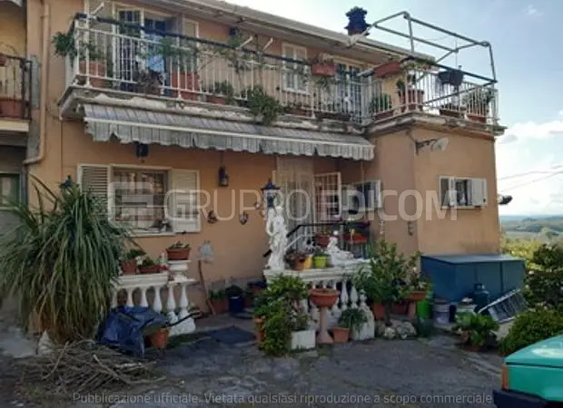 Abitazione di tipo civile in Frazione Pozzo Ciolino - Via Vignarelle, 46, 48, 86 - 1