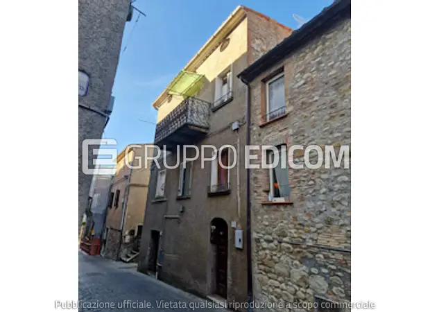 Abitazione di tipo popolare in Frazione Monterubiaglio - Corso Vittorio Emanuele, 15 - 1
