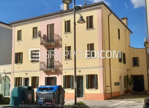 Abitazione di tipo economico in Via Roma, 18/E - 1