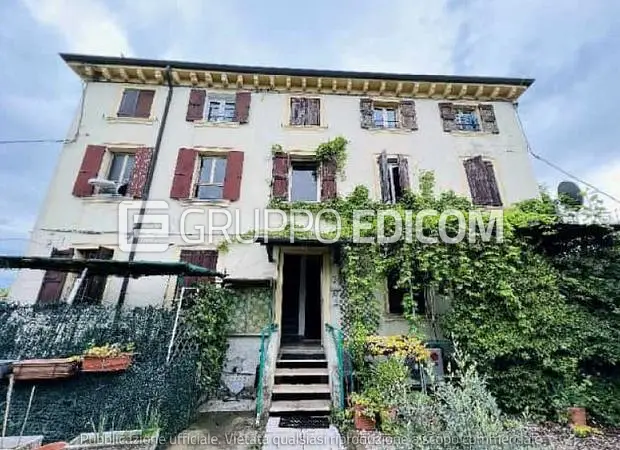 Abitazione di tipo economico in Via Fava, 7 - 1