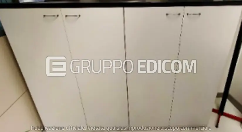 Mobili e arredo per ufficio - 1